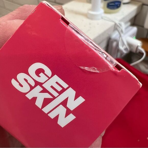 Generation Skin Quick Fix &Chill 2 in 1 Mask Scrub to exfoliate, detox & balance - Picture 7 of 7